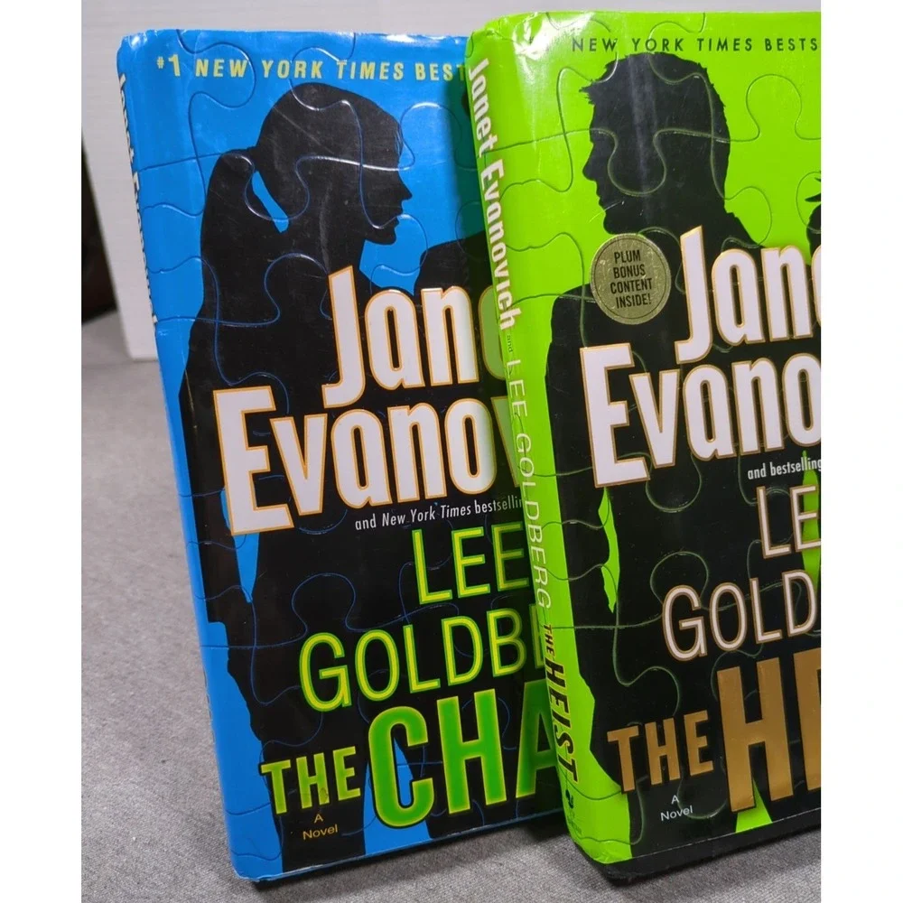 Lot of 2 The Heist The Chase Fox and O'Hare 1 & 2 Janet Evanovich 1st Edition HC